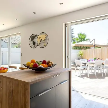 Chez Julien - Superbe Maison Renovee Avec Piscine Chauffee *