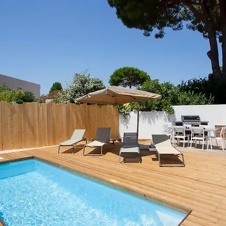 Chez Julien - Superbe Maison Renovee Avec Piscine Chauffee بيت للعطل *