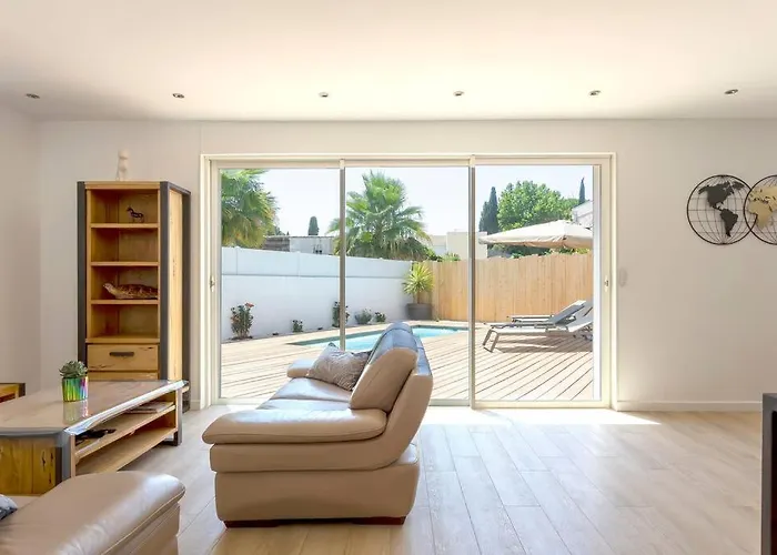 Prázdninový dům Chez Julien - Superbe Maison Renovee Avec Piscine Chauffee *